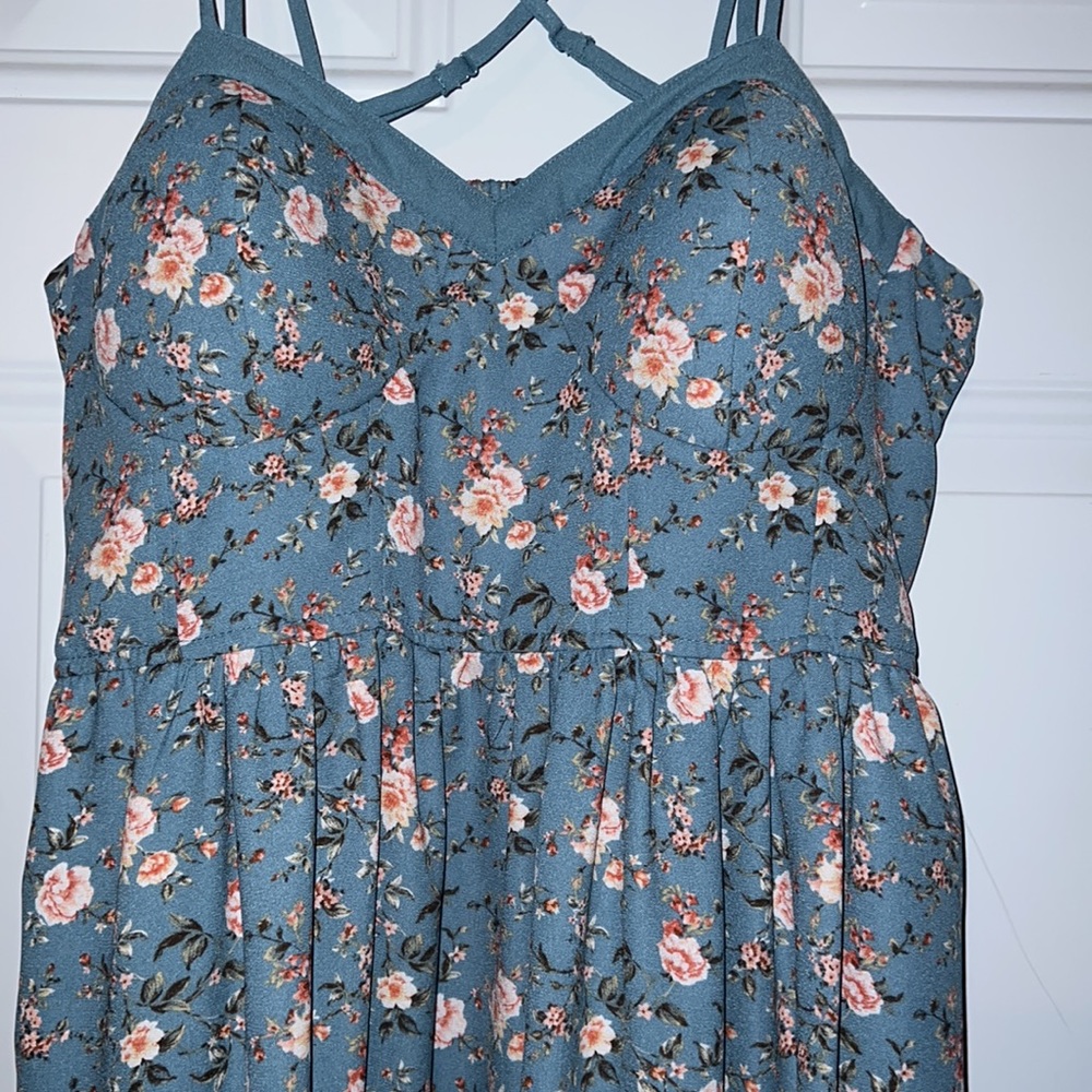 Xhilaration floral dress with pockets size XXL